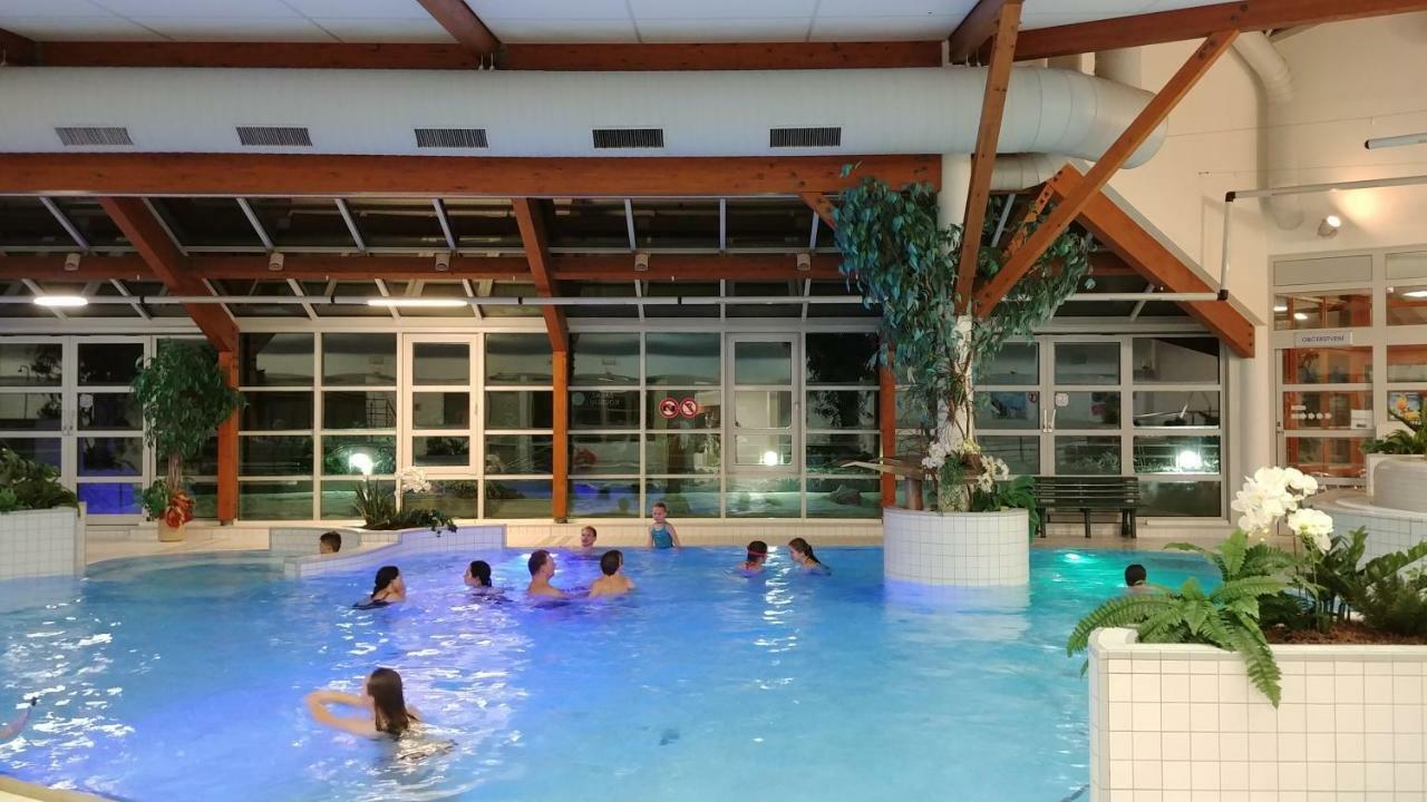 Apartman ヤンスケー・ラーズニェ エクステリア 写真